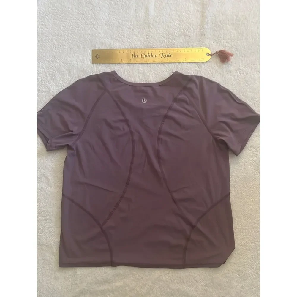 Lululemon Top - Picture 3 of 4